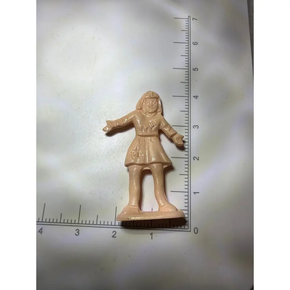 Vintage 1950s Pink Plastic Girl Figurine Cracker Jack Cereal Prize Premium Toy